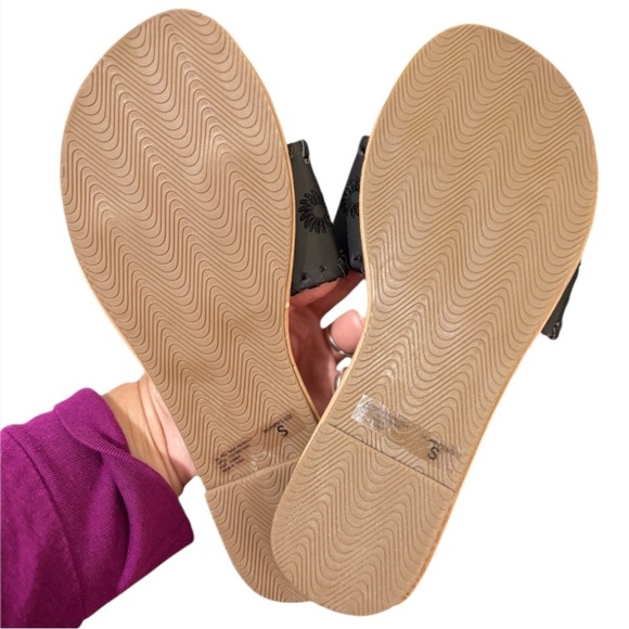 Florida State Seminoles Single Strap Sandals with Embroidery Sz Small 7.5-8 - Picture 6 of 6